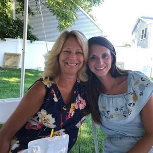 Meet your Posher, Dana